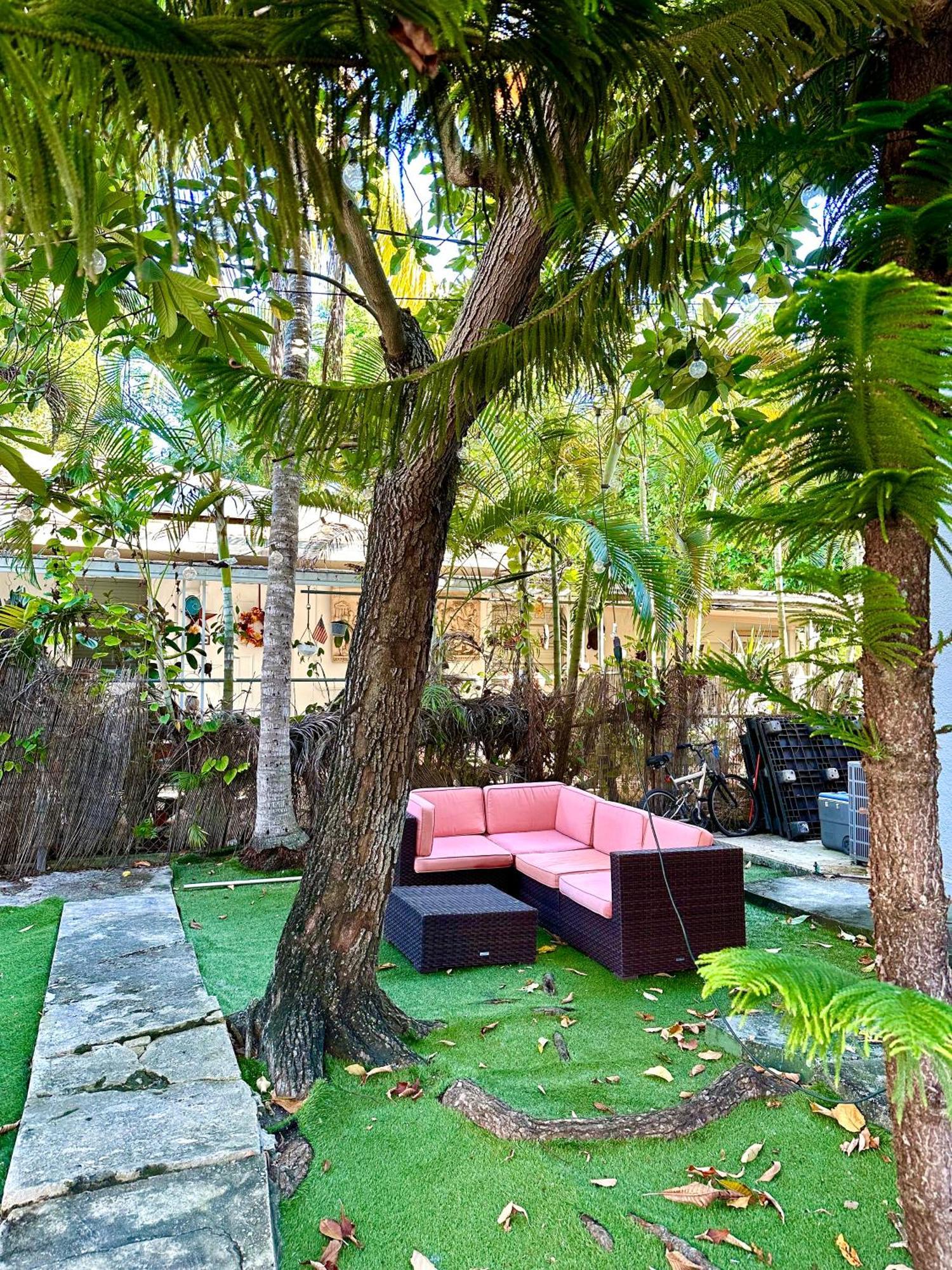 Miami House Hotel Ngoại thất bức ảnh