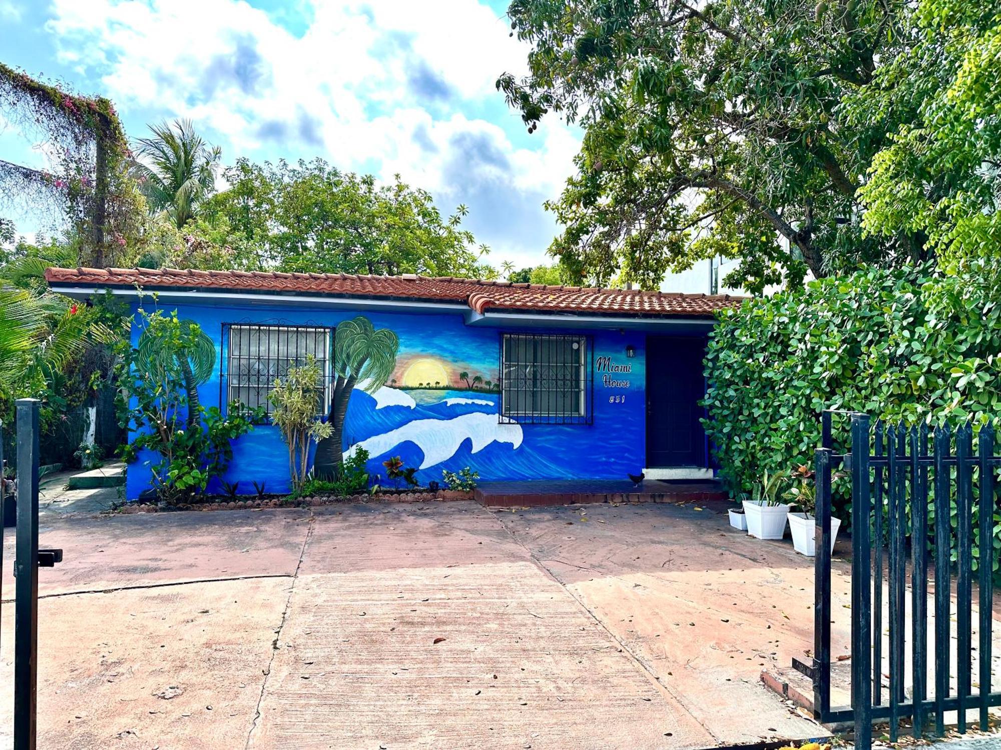 Miami House Hotel Ngoại thất bức ảnh